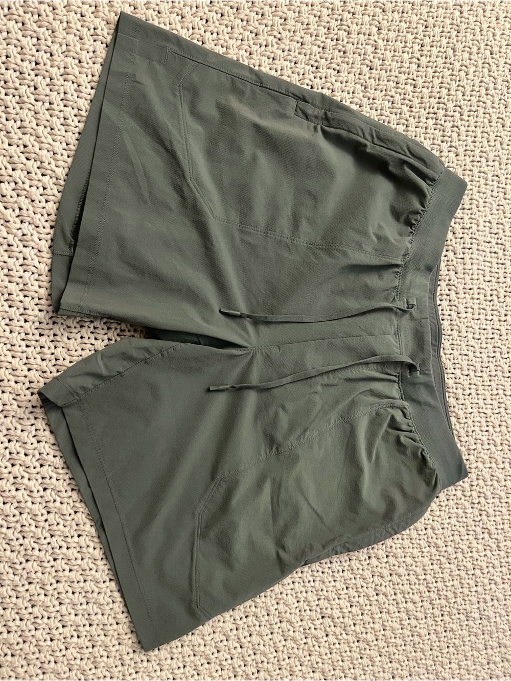 Men’s Lululemon License to Train Linerless Short 7”